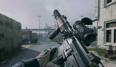 使命召唤战区怎么那么大